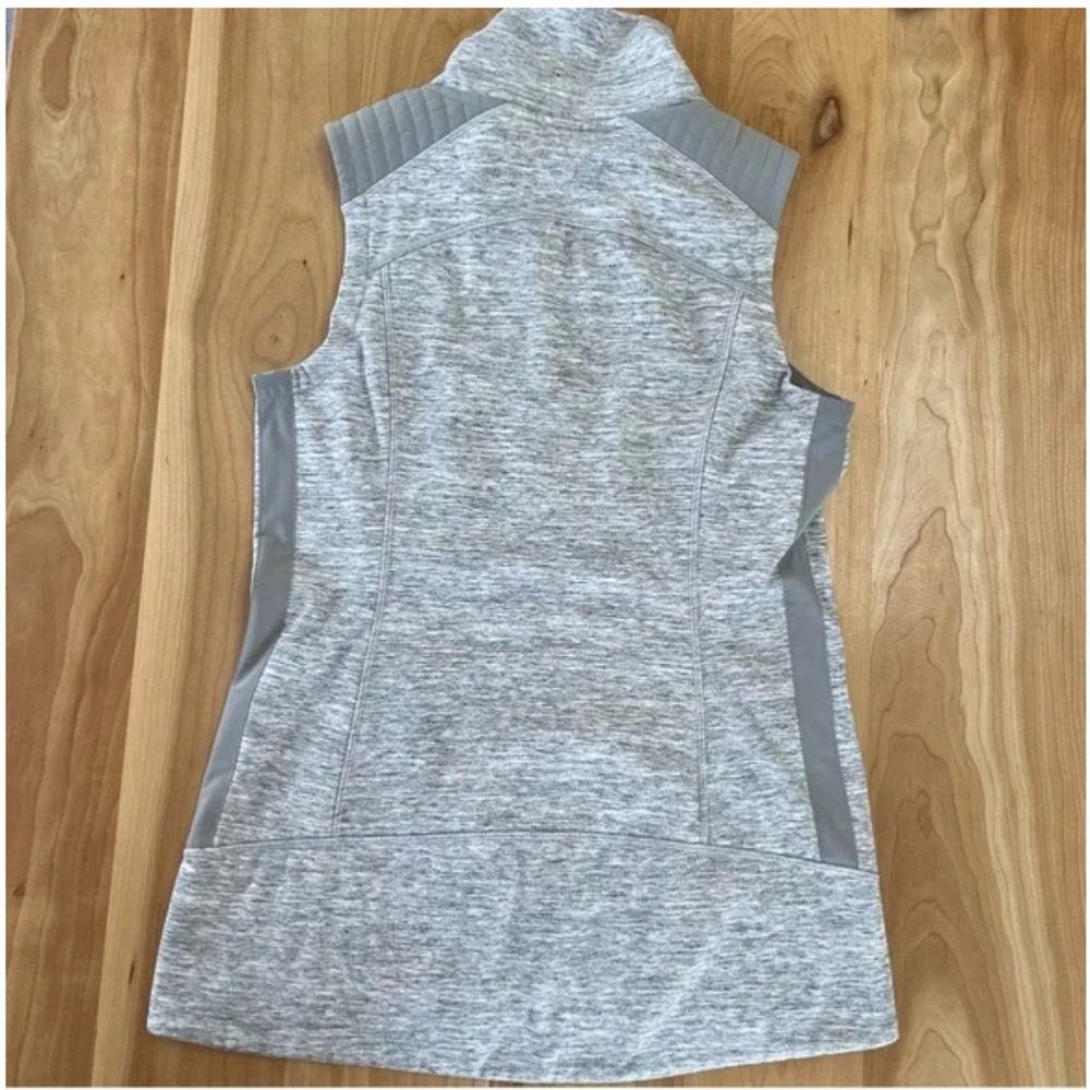 Athleta Stronger Gray Heather Zip Up Vest Women’s Size Large - Picture 3 of 13